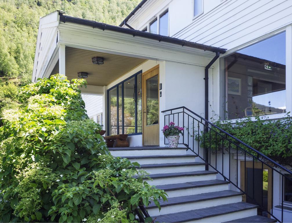 Heimly Pensjonat Flåm Exterior foto